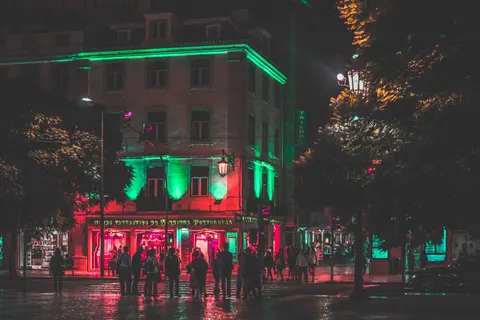 Neon City 4K Wallpaper · neon · 3840×2560