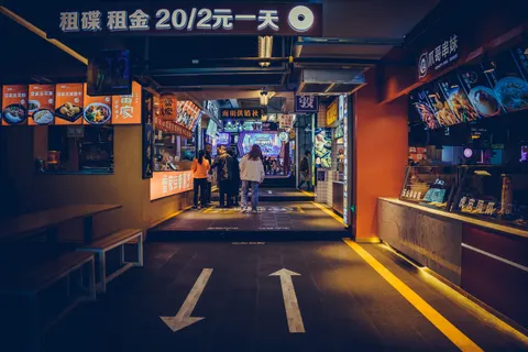Neon City 4K Wallpaper · neon · 3840×2560