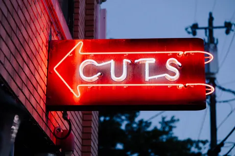 Neon Sign 4K Wallpaper · neon · 3840×2561