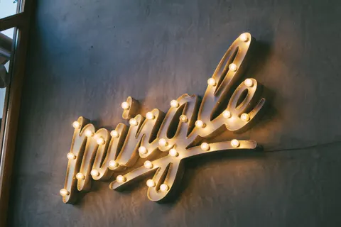 Neon Sign 4K Wallpaper · neon · 3840×2560