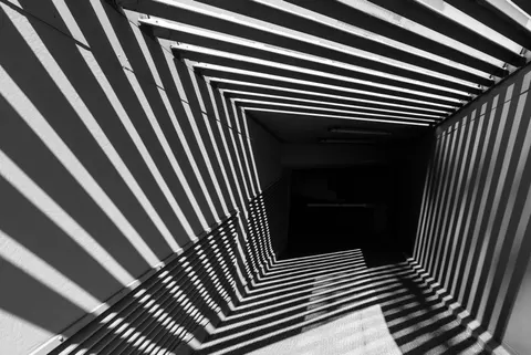 Neon Tunnel 4K Wallpaper · neon · 3840×2565