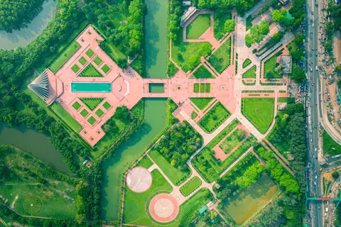 Aerial City 4K Wallpaper · aerial · 3840×2560