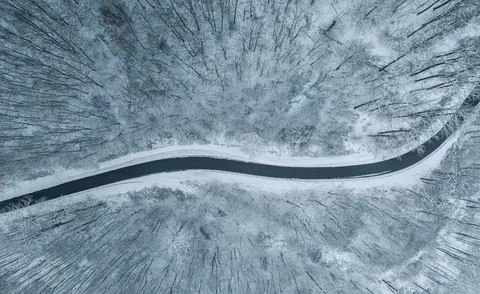 والپیپر نمای هوایی رودخانه با کیفیت 4K · aerial · 3840×2357