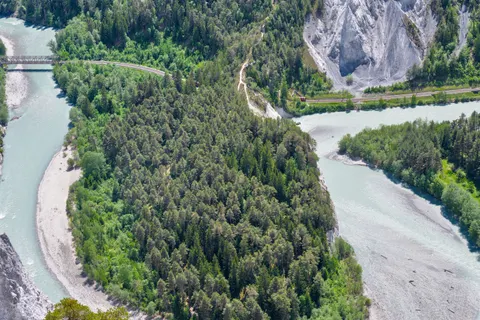Aerial River 4K Wallpaper · aerial · 3840×2558
