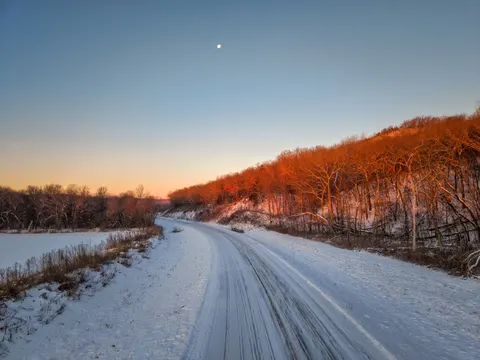 Snowy Forest 4K Wallpaper · winter · 3840×2880
