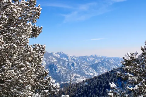 Winter Mountains 4K Wallpaper · winter · 3840×2560