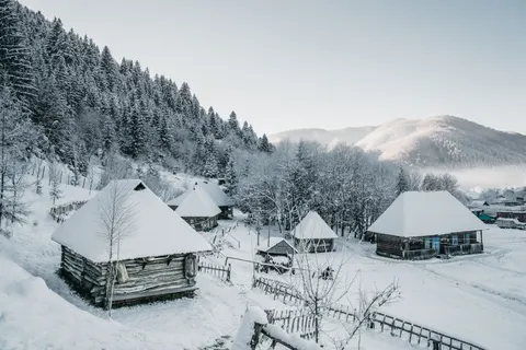 Winter Cabin 4K Wallpaper · winter · 3840×2560