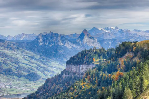 Autumn Mountains 4K Wallpaper · autumn · 3840×2558