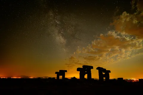 Starlit Silhouette 4K Wallpaper · space · 3840×2560