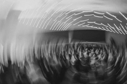 Light Painting 4K Wallpaper · abstract · 3840×2560