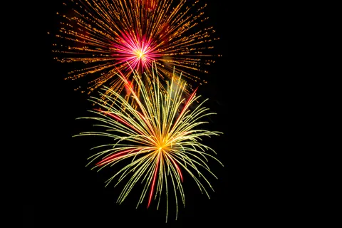 Glowing Particles 4K Wallpaper · abstract · 3840×2560