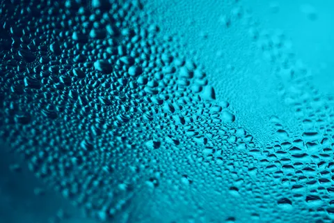 Oil Bubbles 4K Wallpaper · abstract · 3840×2560
