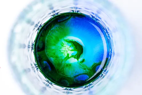 Oil Bubbles 4K Wallpaper · abstract · 3840×2560