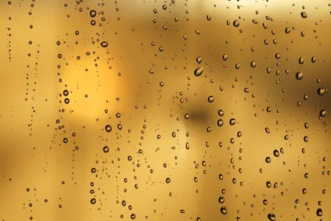 Oil Bubbles 4K Wallpaper · abstract · 3840×2560