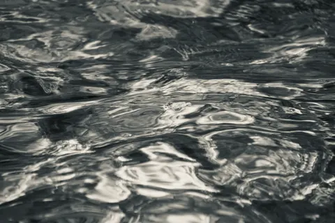 Chrome Liquid 4K Wallpaper · abstract · 3840×2560