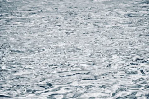 Chrome Liquid 4K Wallpaper · abstract · 3840×2560