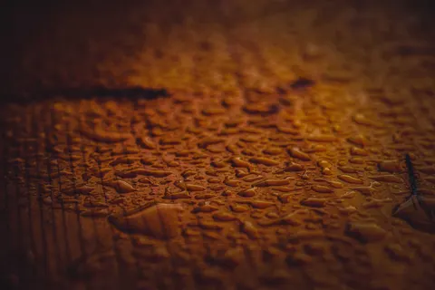 लकड़ी की बनावट 4K वॉलपेपर · minimal · 3840×2560