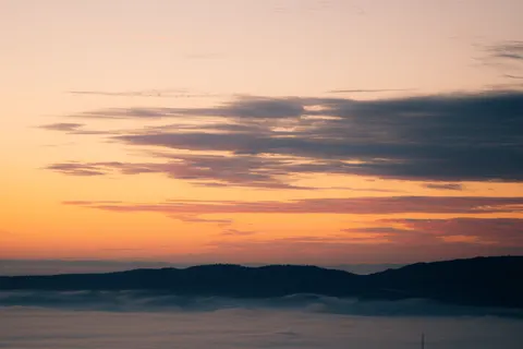 Pastel Sky 4K Wallpaper · minimal · 3840×2560