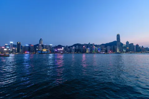 हॉन्गकॉन्ग की रात 4K वॉलपेपर · city · 3840×2560