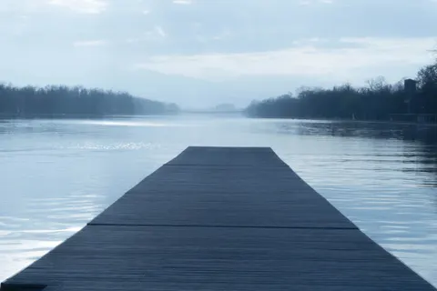 Foggy Minimal 4K Wallpaper · minimal · 3840×2560