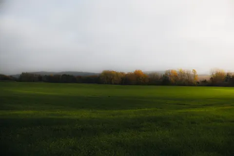 Foggy Minimal 4K Wallpaper · minimal · 3840×2560