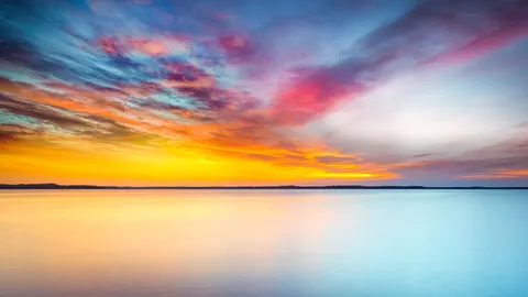 Still Water 4K Wallpaper · minimal · 3840×2160