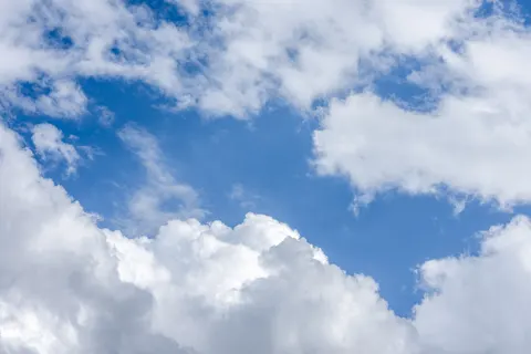 Pastel Clouds 4K Wallpaper · minimal · 3840×2560
