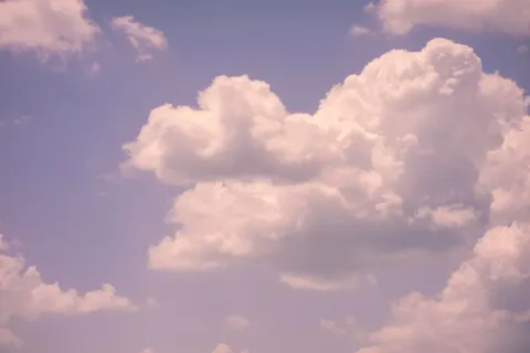 Pastel Clouds 4K Wallpaper · minimal · 3840×2560