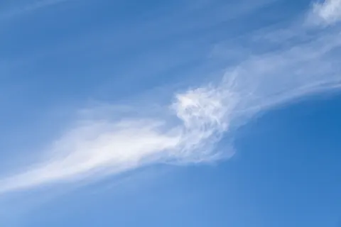 Pastel Bulutlar 4K Duvar Kağıdı · minimal · 3840×2560