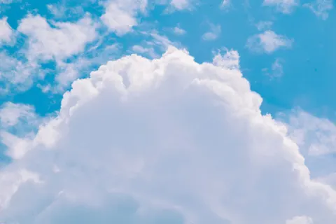 Pastel Clouds 4K Wallpaper · minimal · 3840×2560