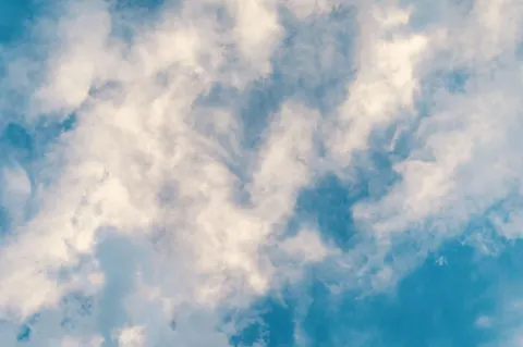Pastel Clouds 4K Wallpaper · minimal · 3840×2555