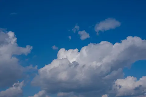 Pastel Clouds 4K Wallpaper · minimal · 3840×2560