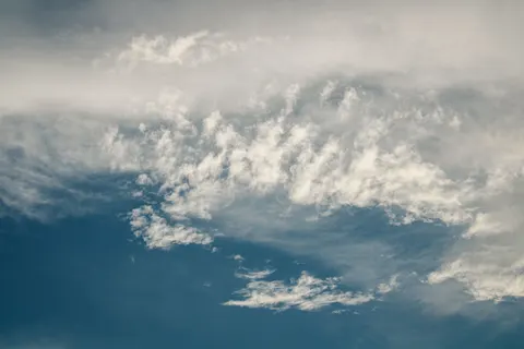 Pastel Clouds 4K Wallpaper · minimal · 3840×2560