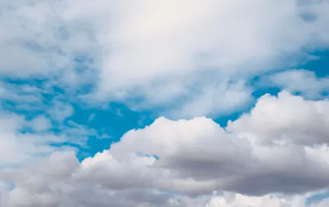 Sfondo Nuvole pastello 4K · minimal · 3840×2420