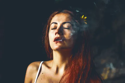 Smoke 4K Wallpaper · abstract · 3840×2560