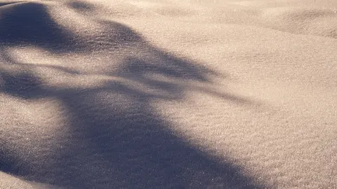 Snow Field 4K Wallpaper · minimal · 3840×2160