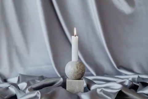 Zen Stones 4K Wallpaper · minimal · 3840×2560