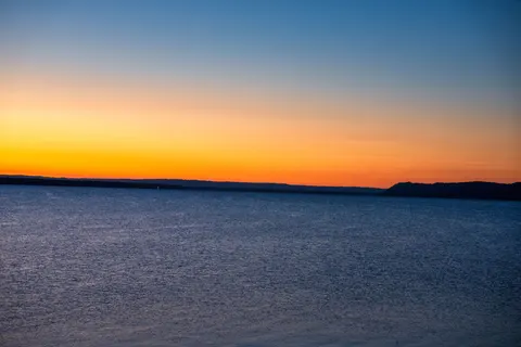 Gradient Horizon 4K Wallpaper · minimal · 3840×2560