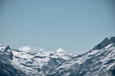 Himalayan Peaks 4K Wallpaper · mountains · 3840×2560