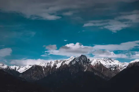 Himalayan Peaks 4K Wallpaper · mountains · 3840×2560