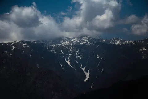 Himalayan Peaks 4K Wallpaper · mountains · 3840×2560