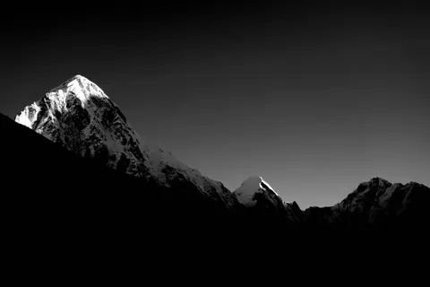 हिमालय की चोटियाँ 4K वॉलपेपर · mountains · 3840×2560
