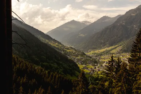 Swiss Alps 4K Wallpaper · mountains · 3840×2560