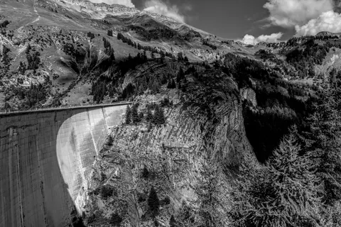 Swiss Alps 4K Wallpaper · mountains · 3840×2558