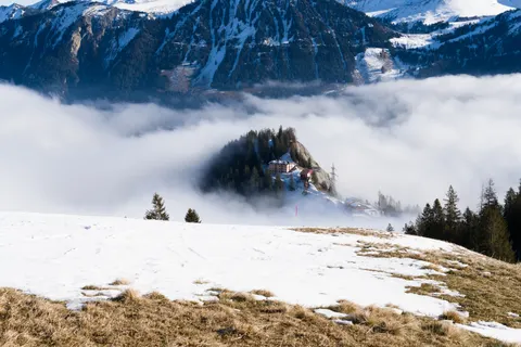 Above the Clouds 4K Wallpaper · mountains · 3840×2558
