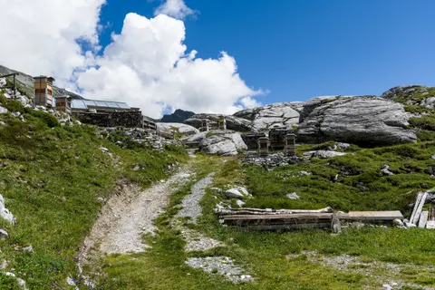 Mountain Trail 4K Wallpaper · mountains · 3840×2558