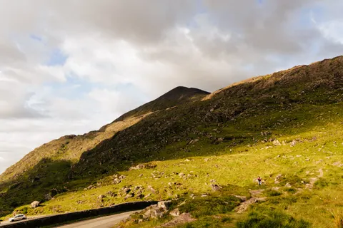 Mountain Trail 4K Wallpaper · mountains · 3840×2560