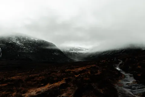 Mountain Trail 4K Wallpaper · mountains · 3840×2560