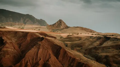 Volcanic Peak 4K Wallpaper · mountains · 3840×2160