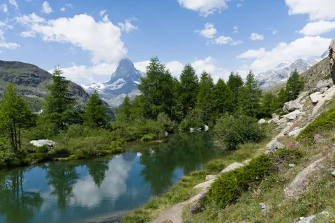 Wallpaper Pegunungan 4K · mountains · 3840×2558